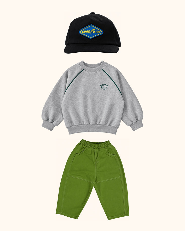 Hiking Grey Trip Kids Look