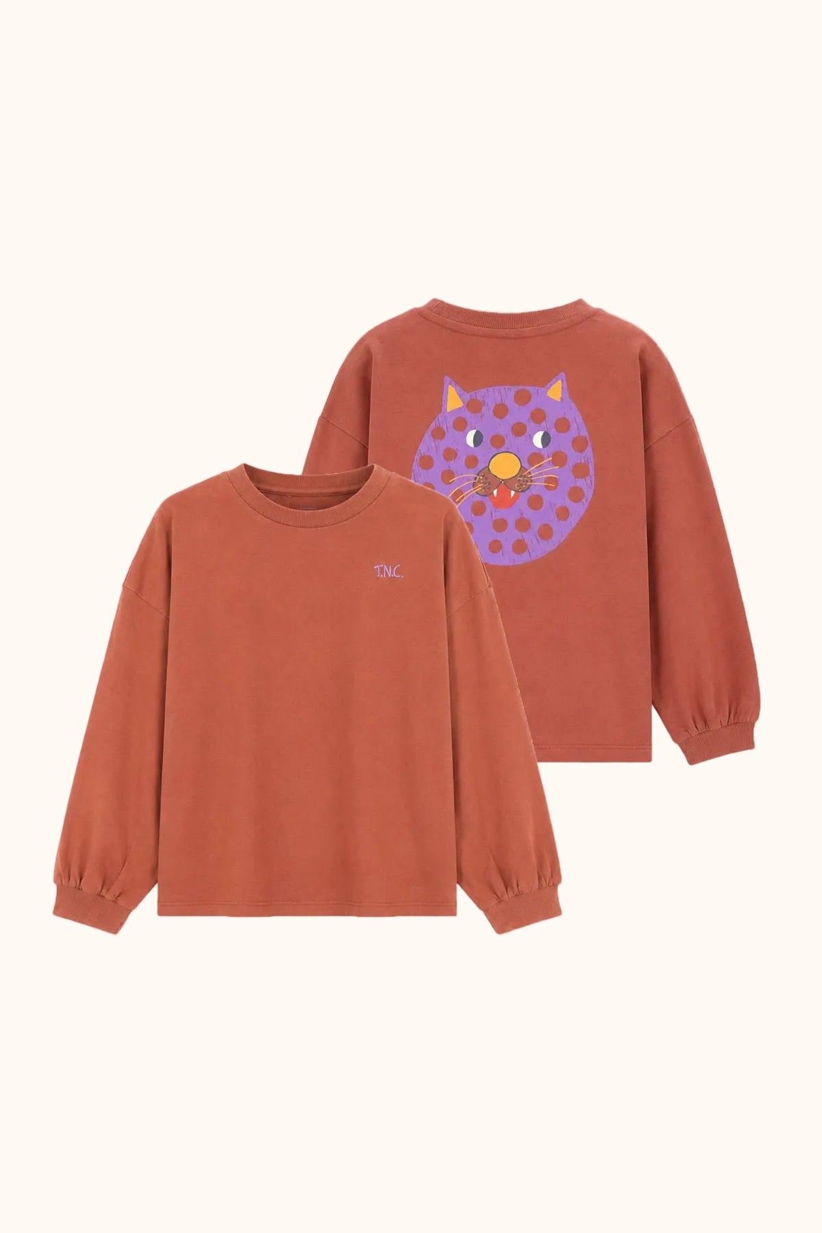 Bruin shirt met lange mouwen met klein borduursel op de voorkant van The New Chapter