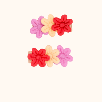 Zwei bunte Blumen Haarspangen für Kinder von Colori Ribelle