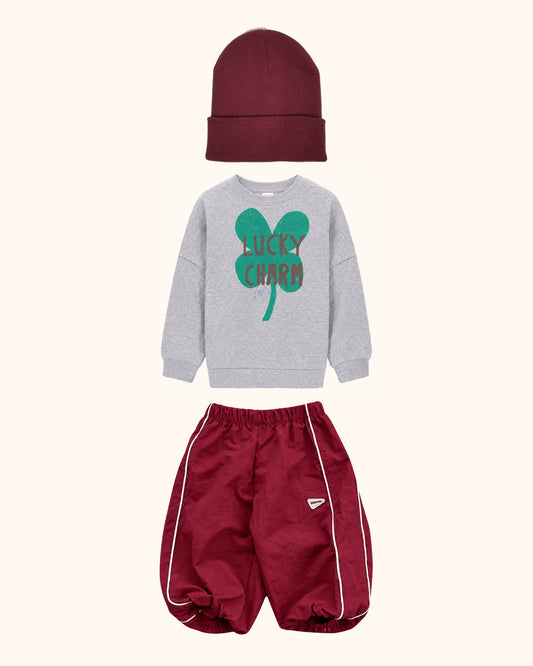 Lucky Berry Baby Look – originale Produkte auf einheitlichem Hintergrund