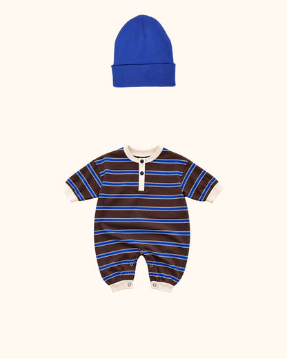Little Sailor Blue Baby Look – originale Produkte auf einheitlichem Hintergrund