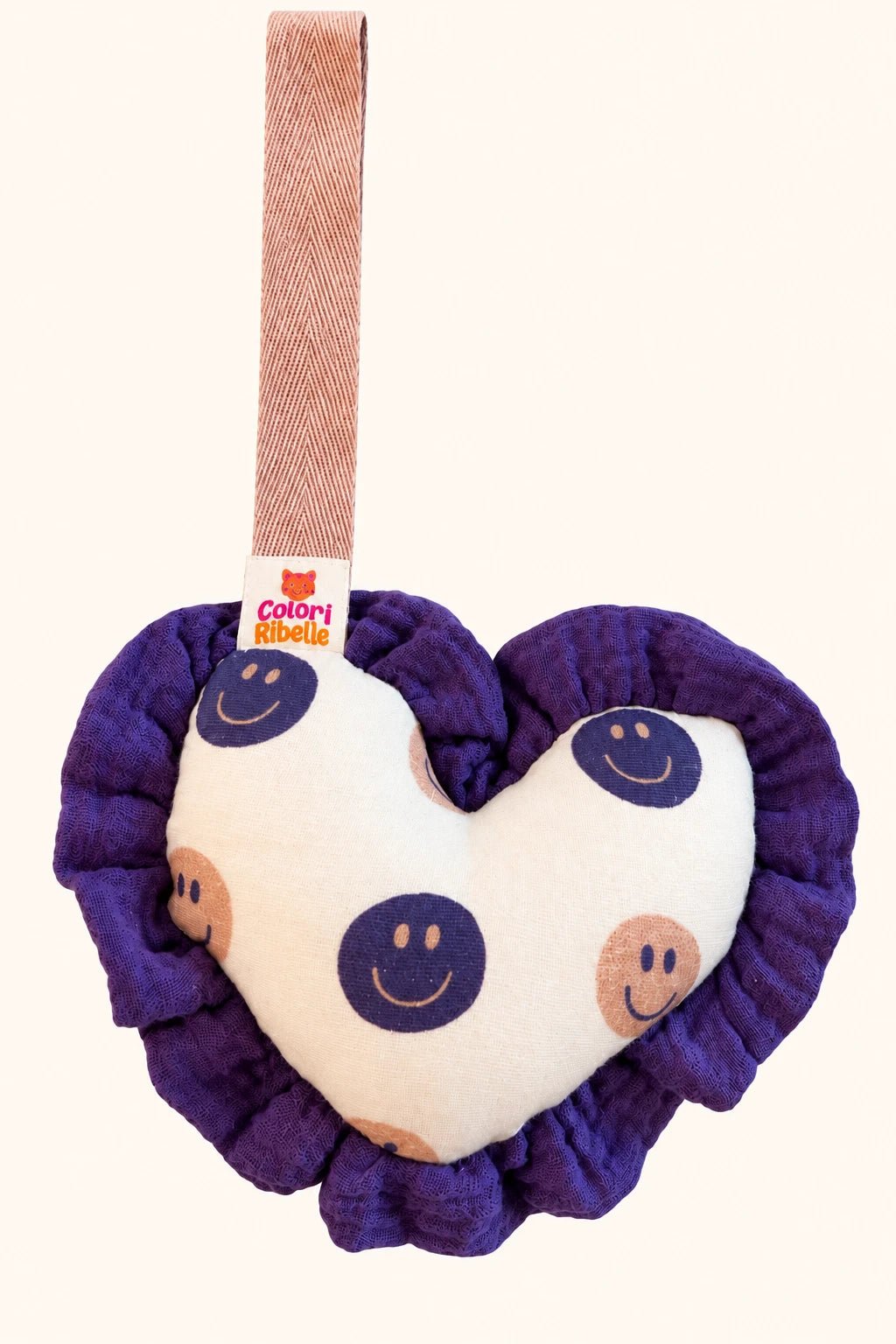 Taupefarbener Schnullerhalter mit Smiley Herz von Colori Ribelle