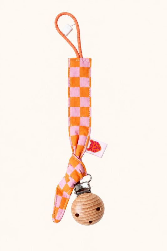 Orange karierter Schnullerhalter mit Knoten von Colori Ribelle