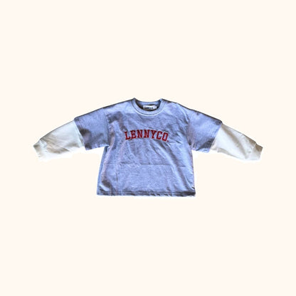 Graues Layered Longsleeve mit weißen Ärmeln von Lennyco